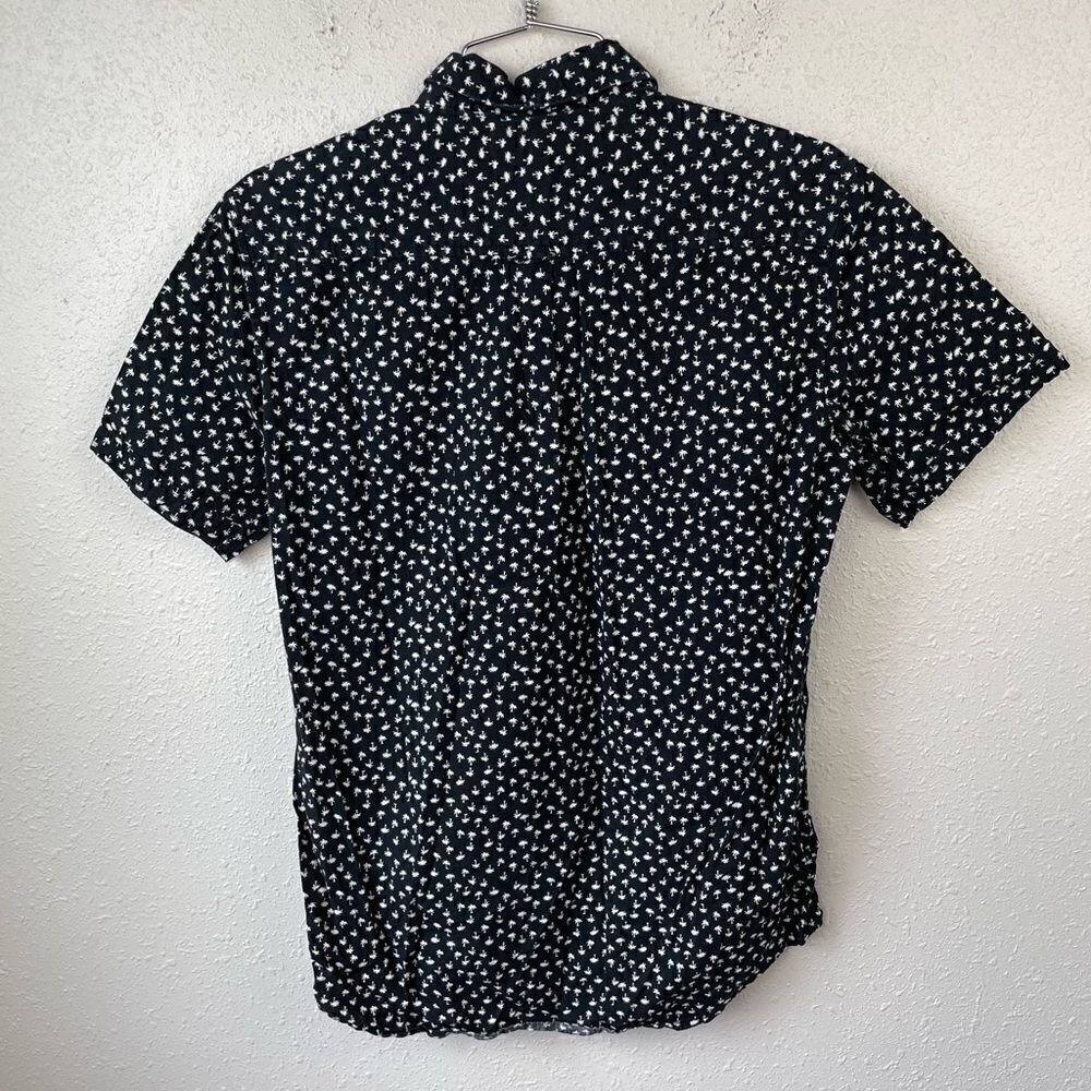 Level Ten Palm Tree Button Down Shirt Size S EUC - Picture 4 of 5